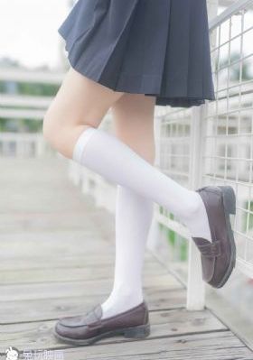 欧美三角长项链_蓝光高清在线
